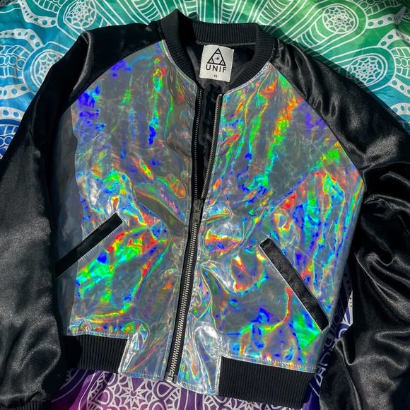 UNIF HOLO Bomber *RARE* XS 🔥 - Picture 1 of 4